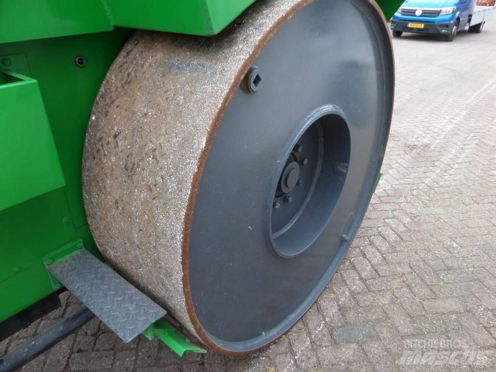 Hamm HW 90-10 Divvalču grunts veltņi
