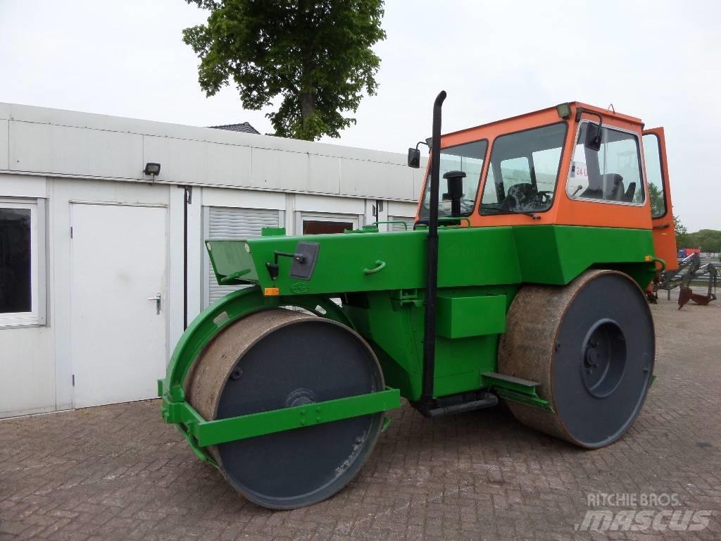 Hamm HW 90-10 Divvalču grunts veltņi