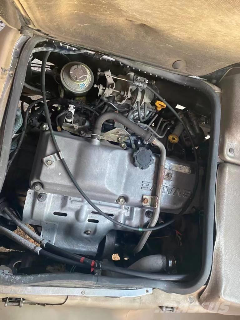 Toyota Coaster Bus Mikroautobusi