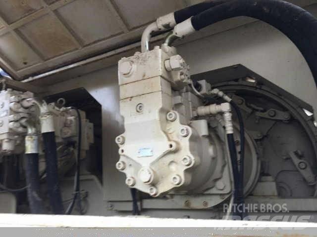 Terex HC 110 Kāpurķēžu ceļamkrāni