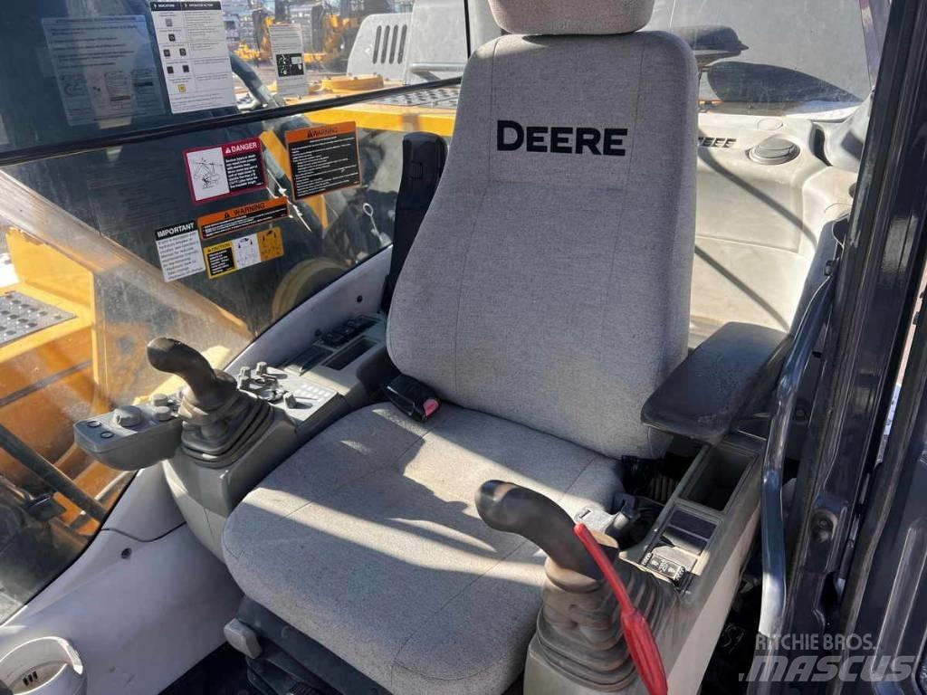 DEERE 210G LC Kāpurķēžu ekskavatori