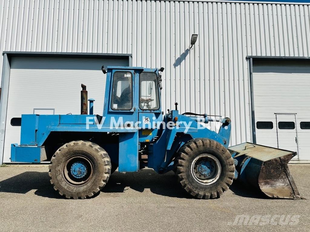 O&K F1310 Iekrāvēji uz riteņiem