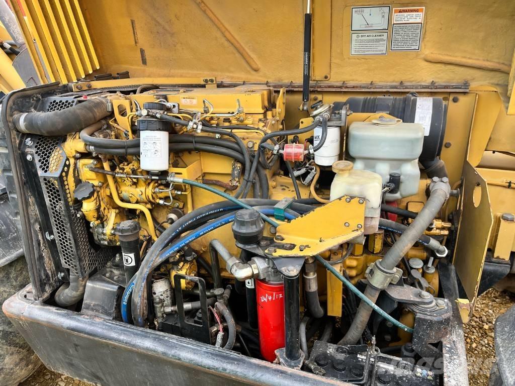 CAT TH 62 Teleskopiskie manipulatori