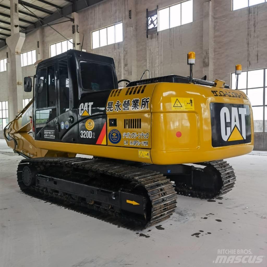 CAT 320 D2 Kāpurķēžu ekskavatori