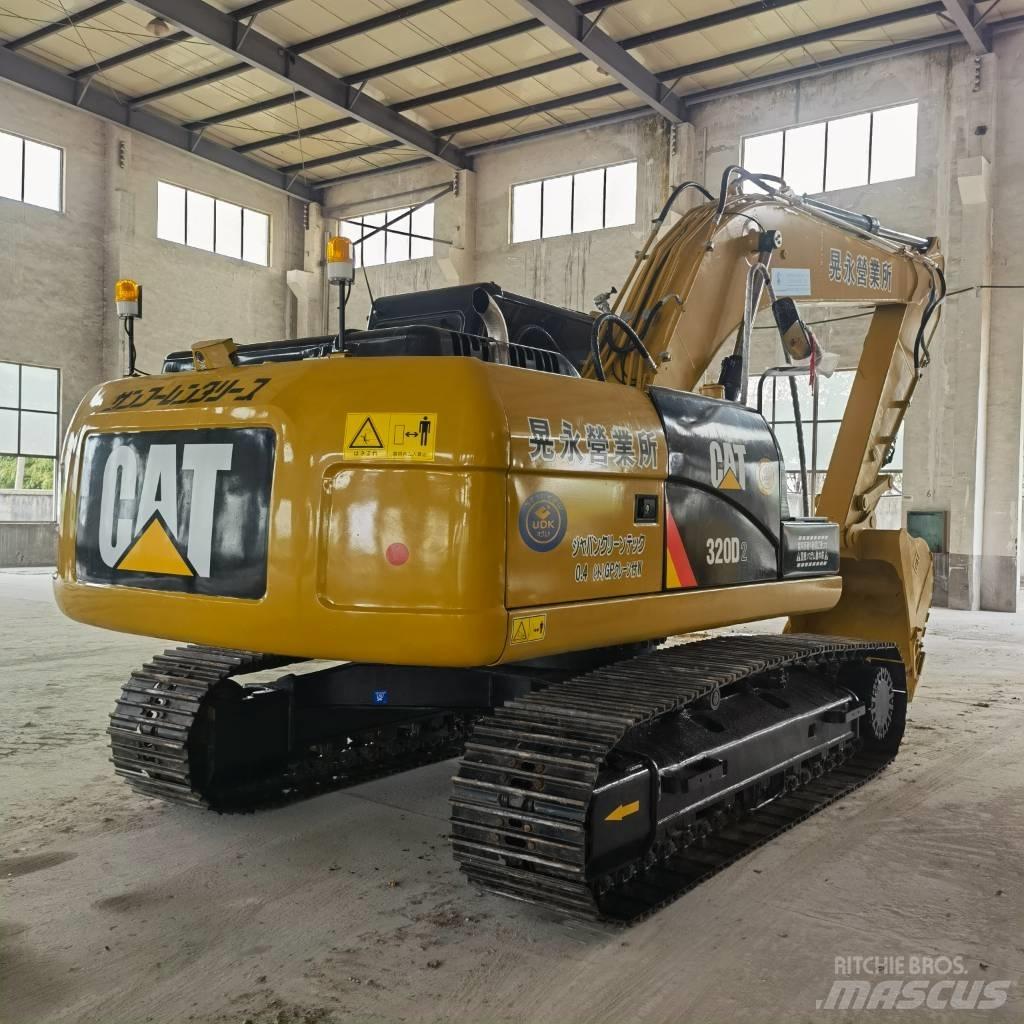 CAT 320 D2 Kāpurķēžu ekskavatori