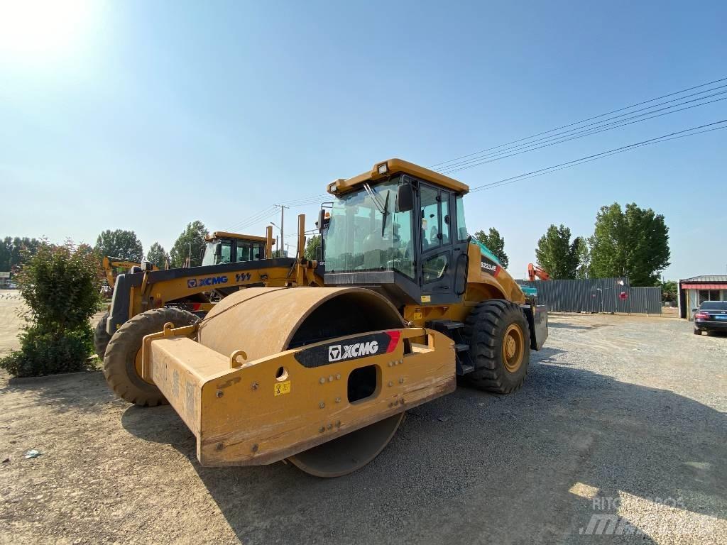 XCMG SX233JE Vienvalča grunts veltņi