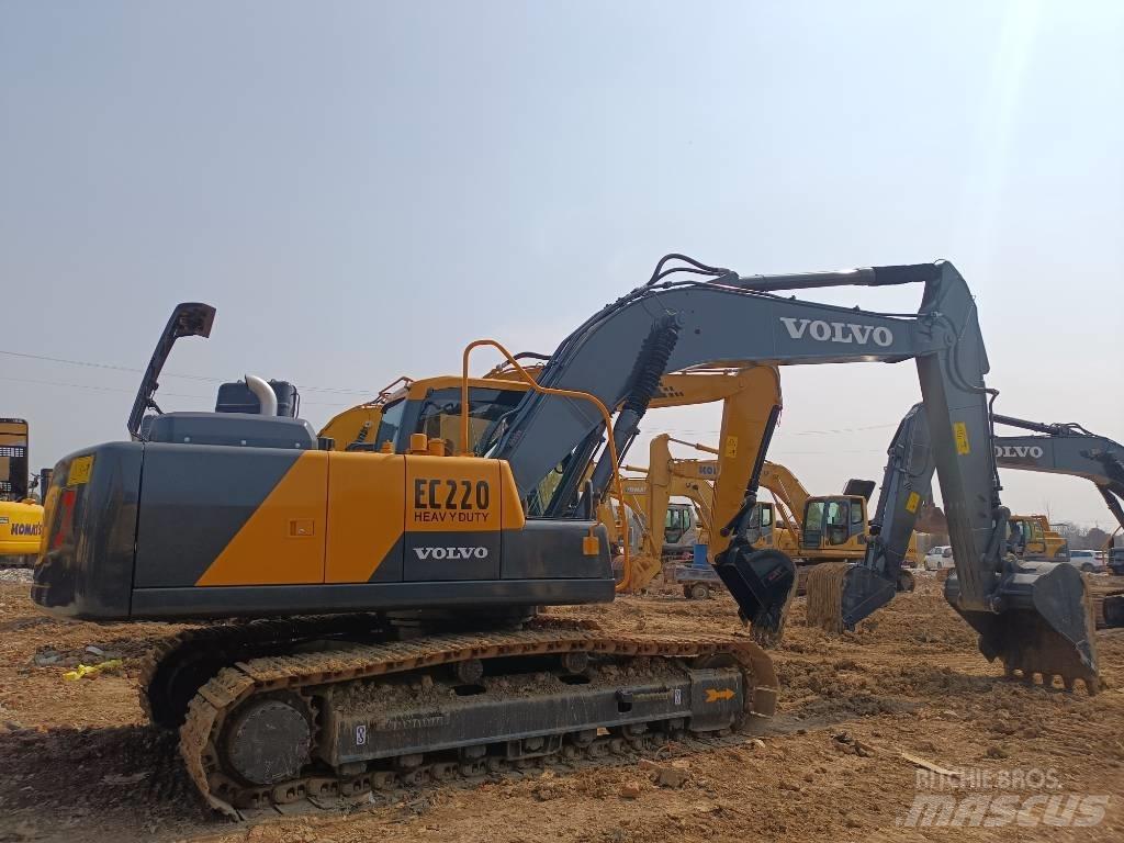 Volvo EC 220 Kāpurķēžu ekskavatori