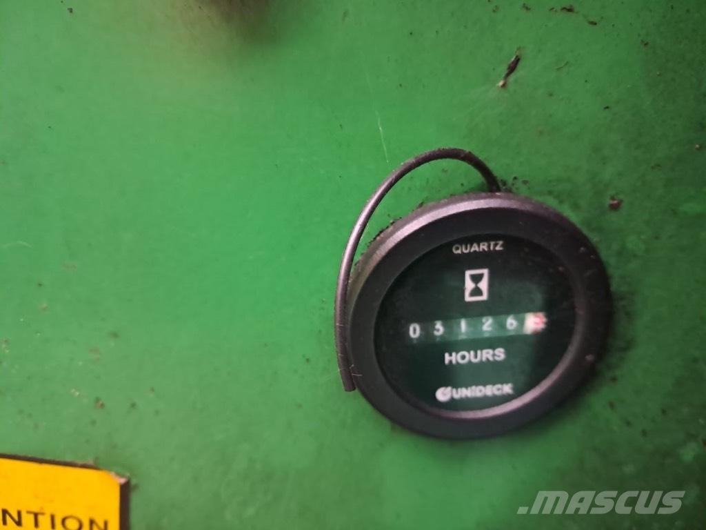 Avant 314 Lietoti riteņu kompaktiekrāvēji