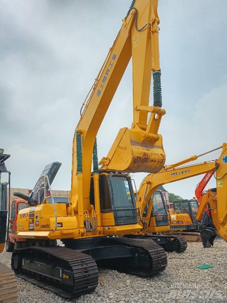Komatsu PC 220-8 Kāpurķēžu ekskavatori