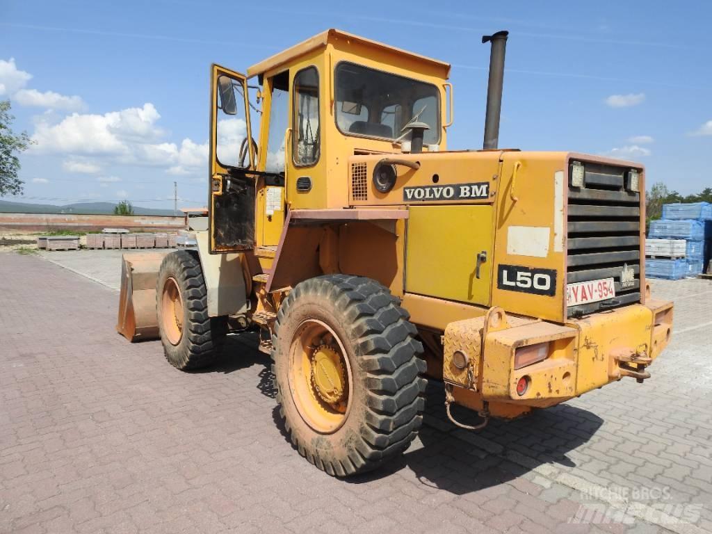 Volvo BM L 50 Iekrāvēji uz riteņiem