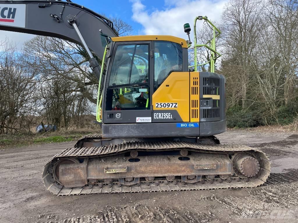 Volvo ECR 235 Kāpurķēžu ekskavatori