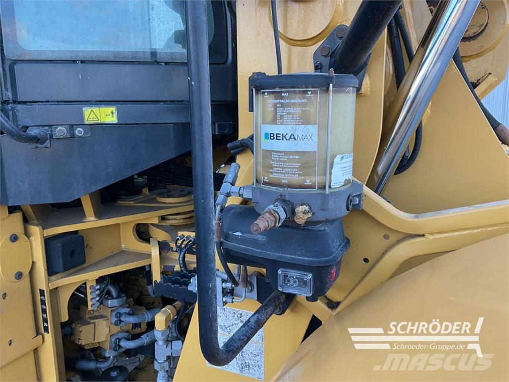  938 M Iekrāvēji uz riteņiem