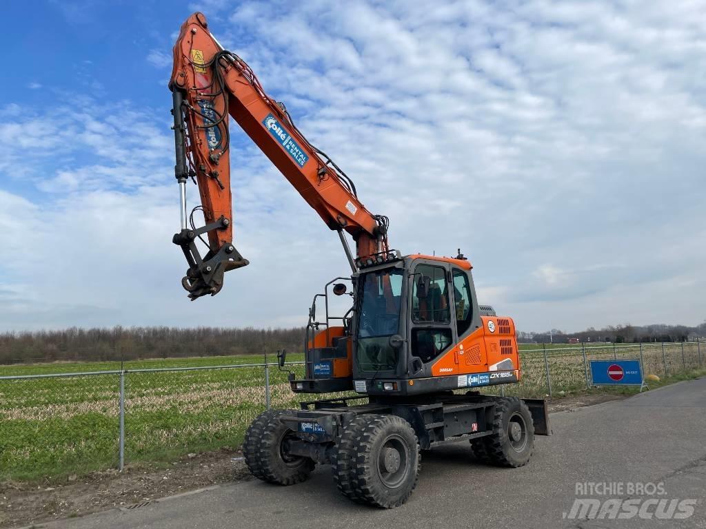 Doosan DX165W-5 Ekskavatori uz riteņiem