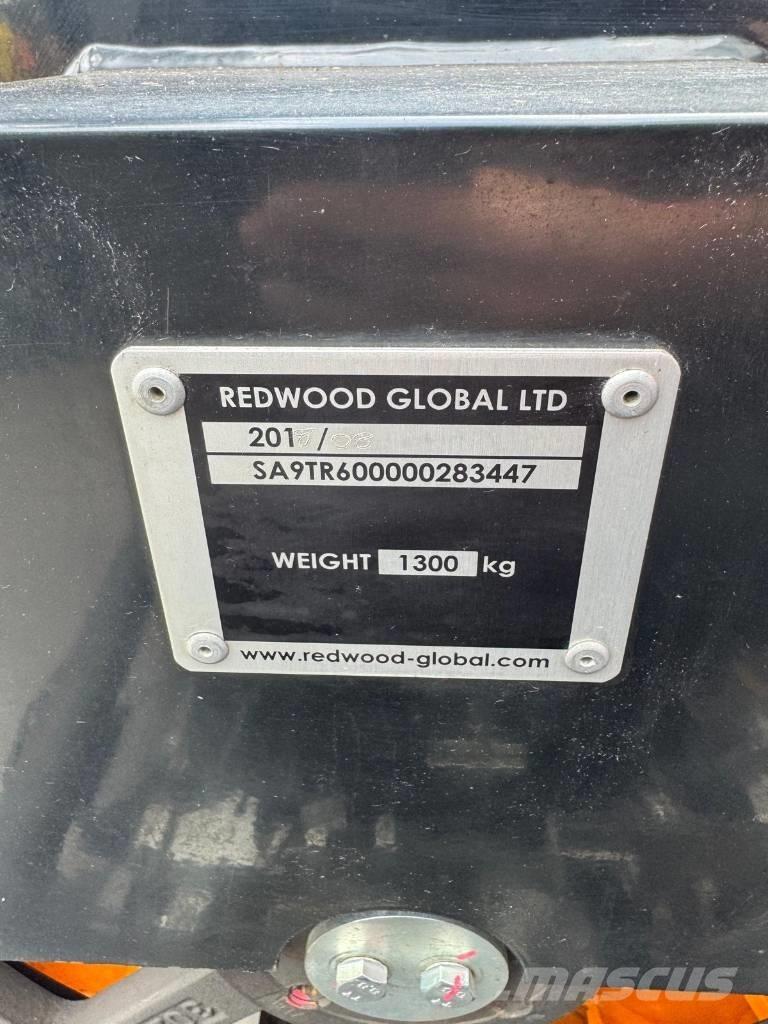  Först  TR6P Koksnes šķeldotāji