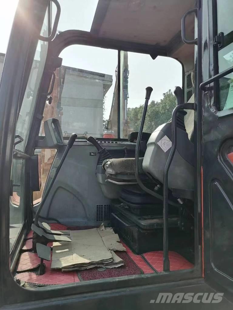 Doosan DX 60-9 C Kāpurķēžu ekskavatori