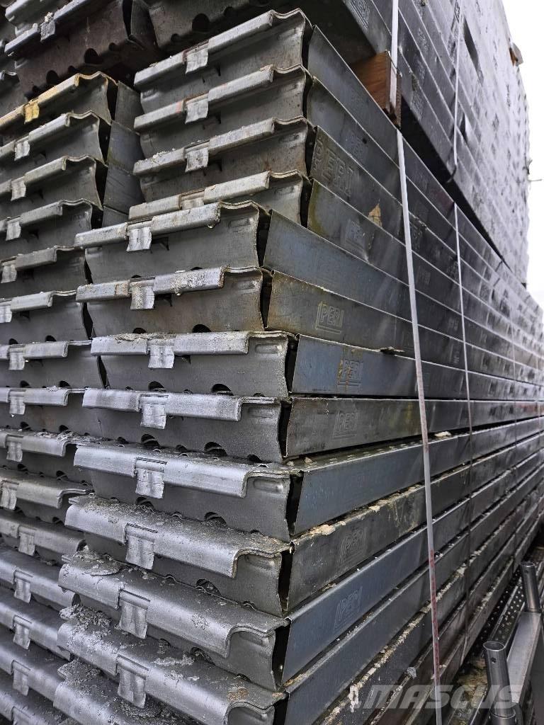 Peri UP T72 Sastatņu aprīkojums