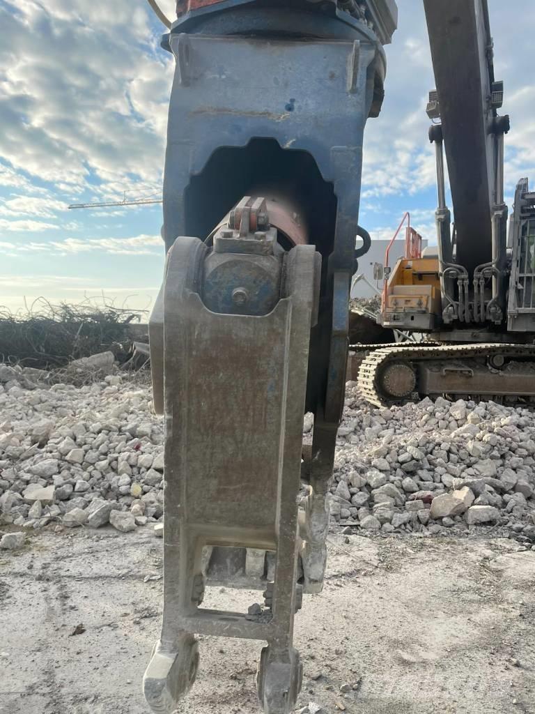 Trevibenne FR 38P Citas sastāvdaļas