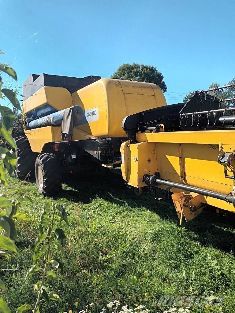 New Holland CS 6080 Ražas novākšanas kombaini