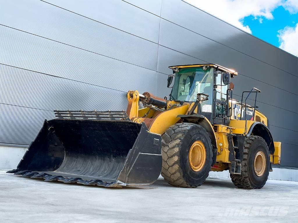 CAT 972M Iekrāvēji uz riteņiem