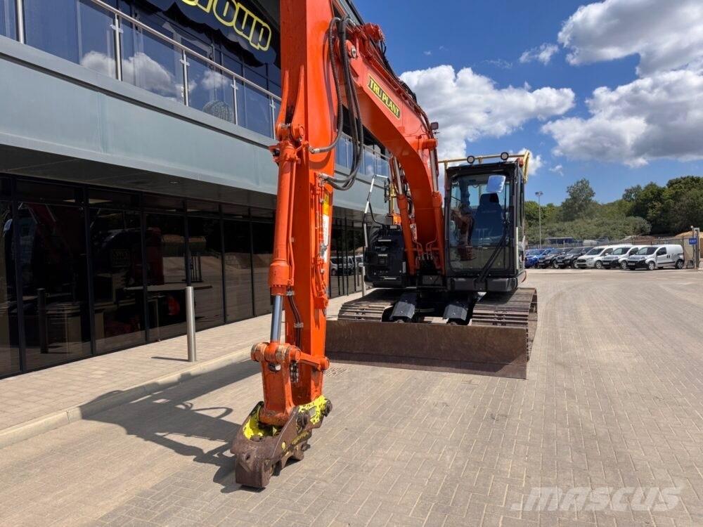 Hitachi ZX135USBL-7 Kāpurķēžu ekskavatori