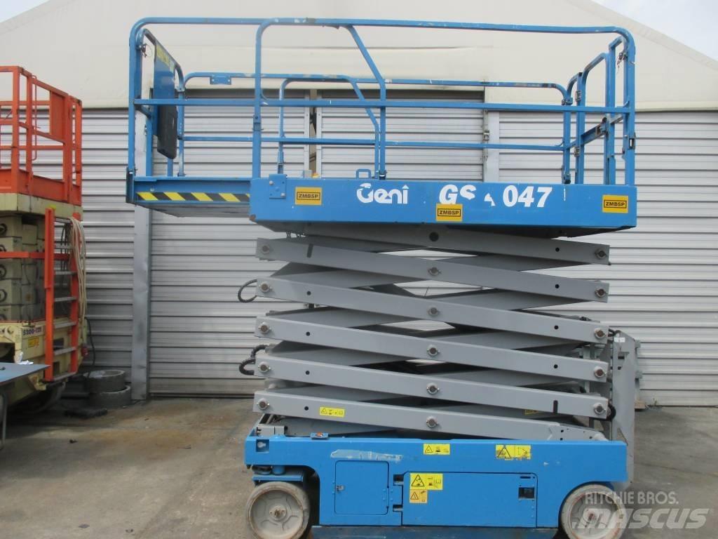 Genie GS 4047 Šķerveida pacēlāji