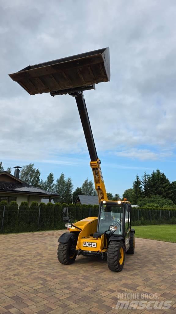 JCB 535-60 Teleskopiskie manipulatori
