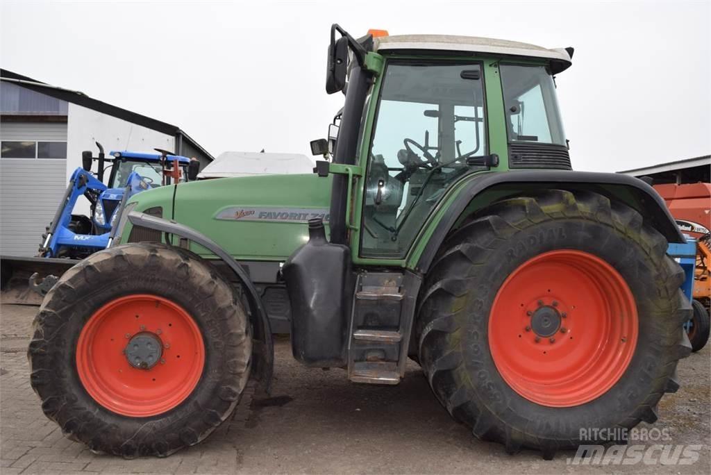 Fendt 716 Vario Traktori
