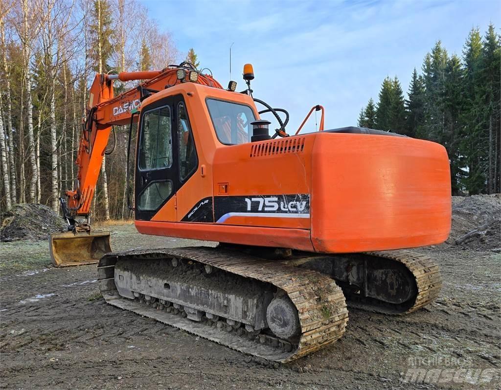 Daewoo S175LC-V Kāpurķēžu ekskavatori