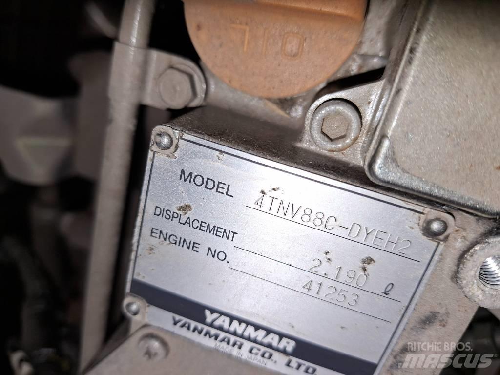 Yanmar 4TNV88C-DYEH2 Dzinēji