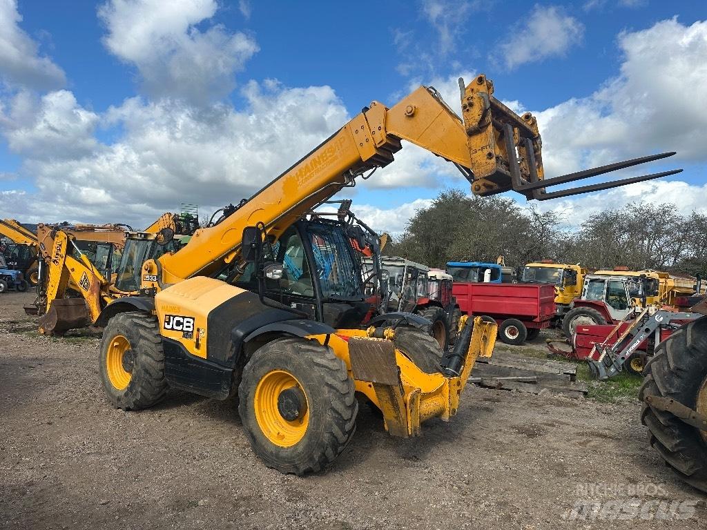 JCB 533-105 Teleskopiskie manipulatori