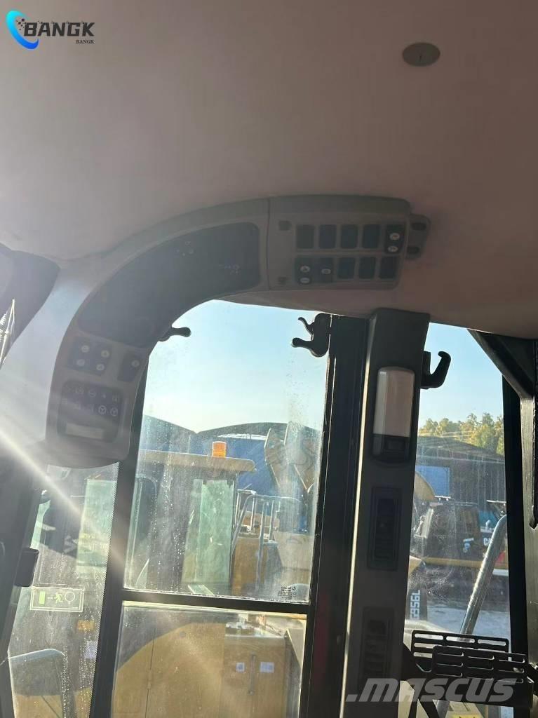 CAT 966 H Iekrāvēji uz riteņiem