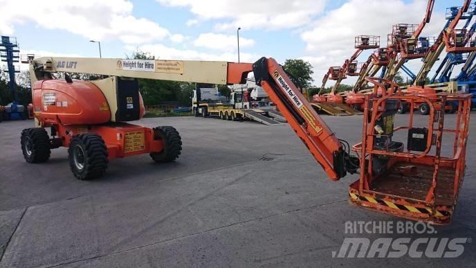 JLG 800AJ Strēles pacēlāji
