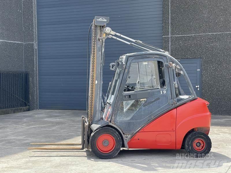 Linde H 30 D Tehnika ar dīzeļa dzinēju