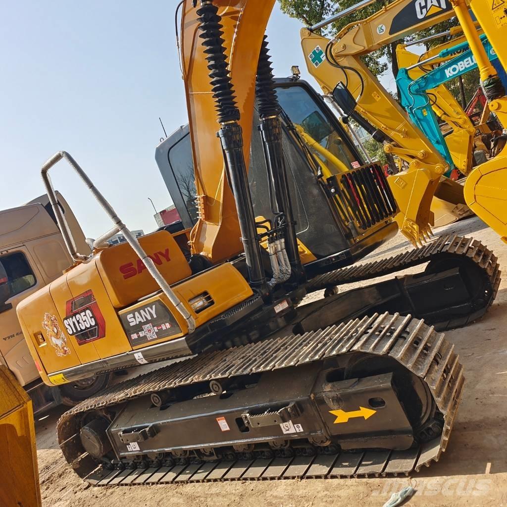 Sany SY  135 H Kāpurķēžu ekskavatori