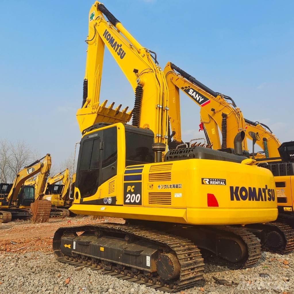 Komatsu PC 200-8 Kāpurķēžu ekskavatori