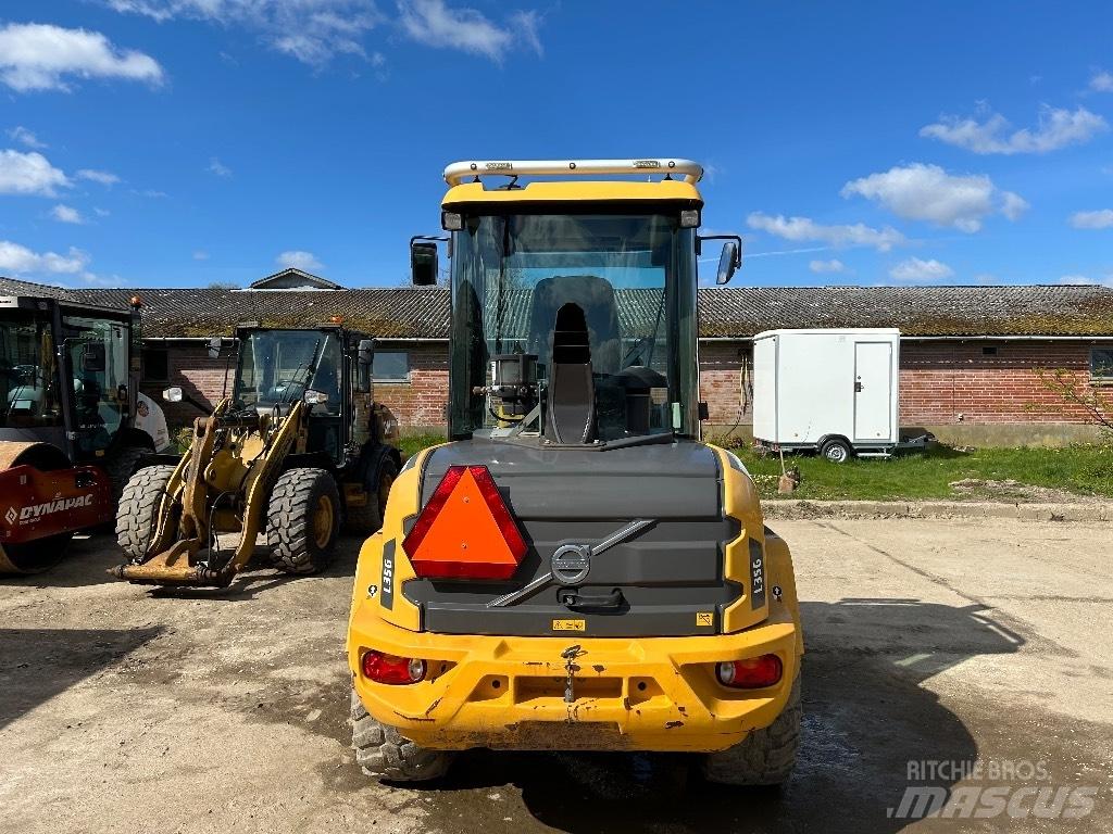 Volvo L 35 G Iekrāvēji uz riteņiem
