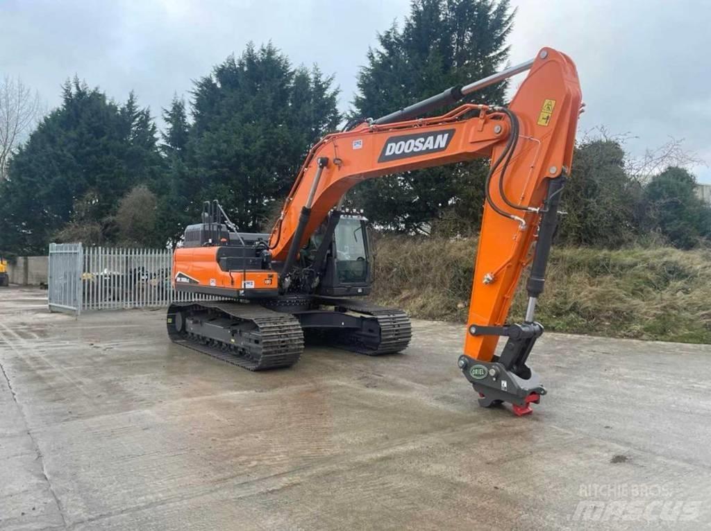 Doosan Dx300LC-7 Kāpurķēžu ekskavatori