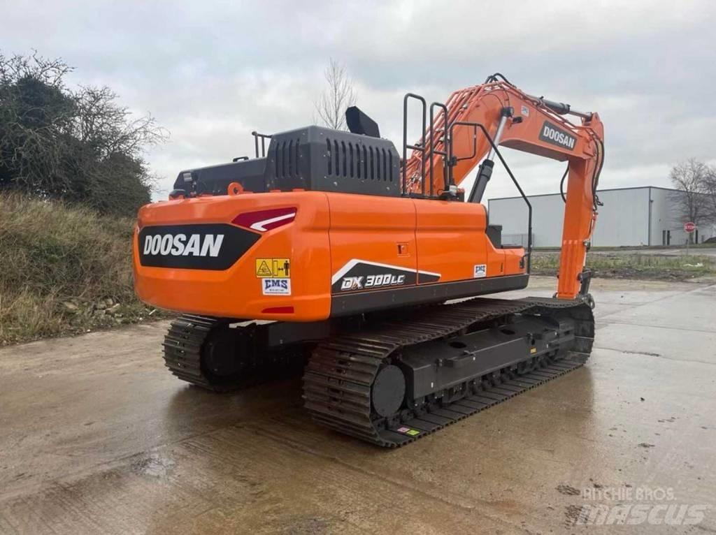 Doosan Dx300LC-7 Kāpurķēžu ekskavatori