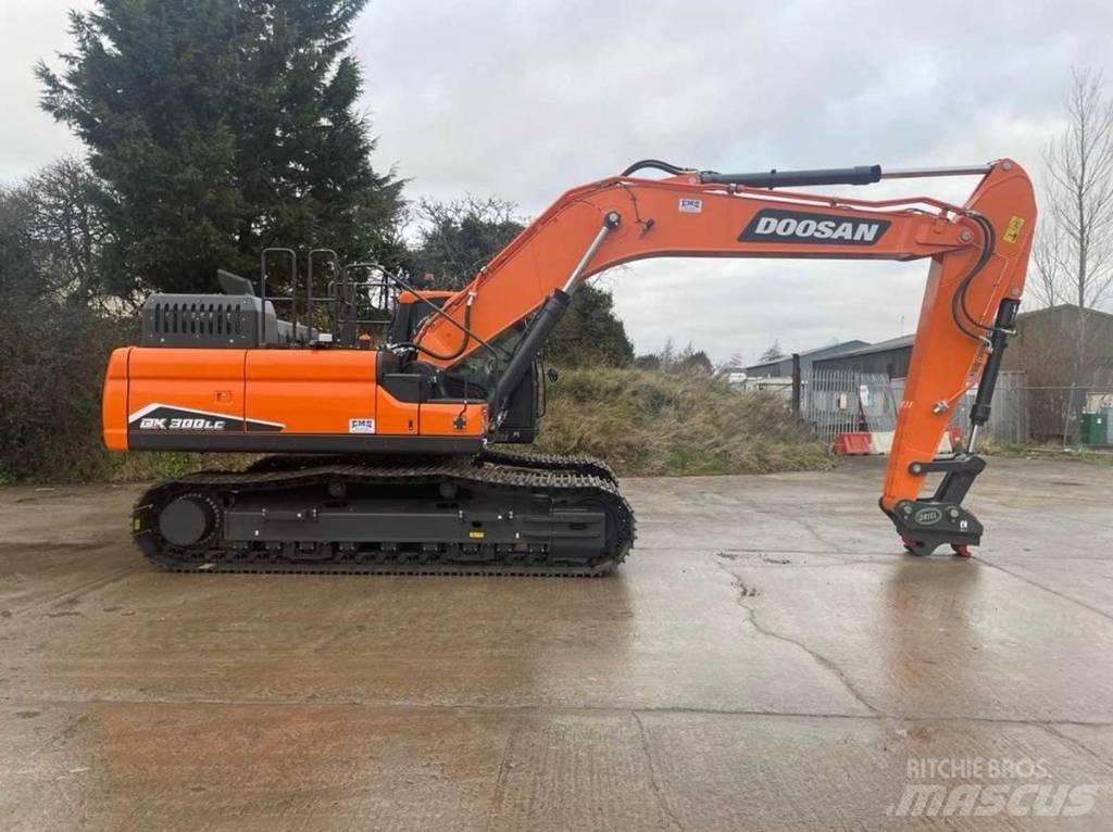 Doosan Dx300LC-7 Kāpurķēžu ekskavatori
