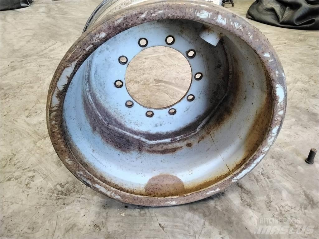 Valmet 890 20x26,5 Riepas, riteņi un diski