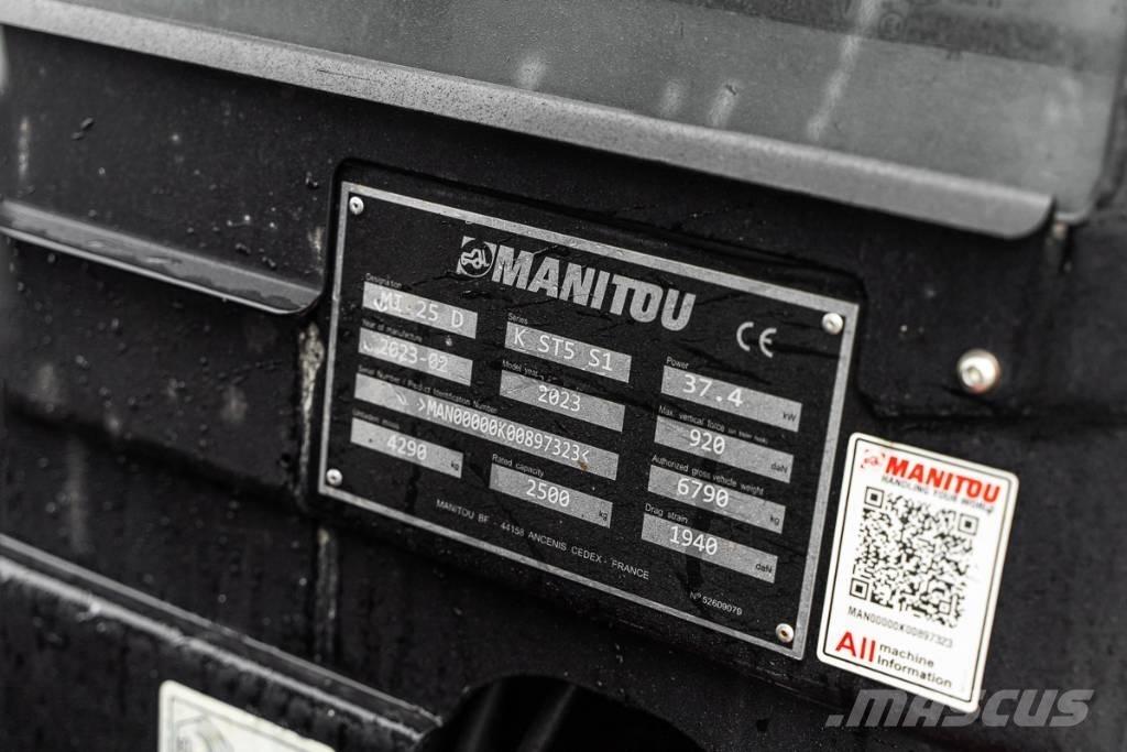 Manitou MI 25 D Tehnika ar dīzeļa dzinēju