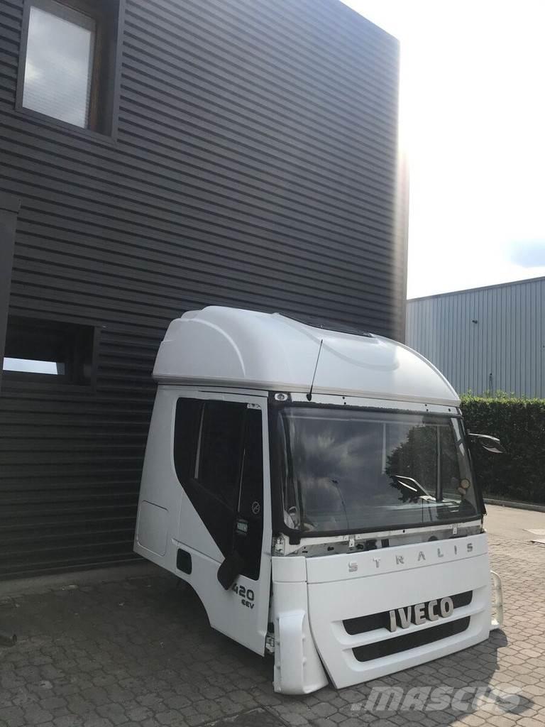 Iveco Stralis AT Kabīnes un interjers