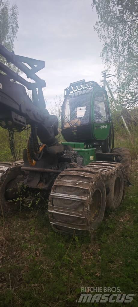 John Deere 1270 E Harvesteri