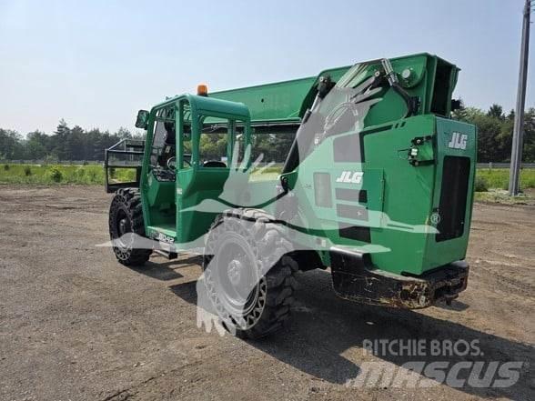 SkyTrak 8042 Teleskopiskie manipulatori