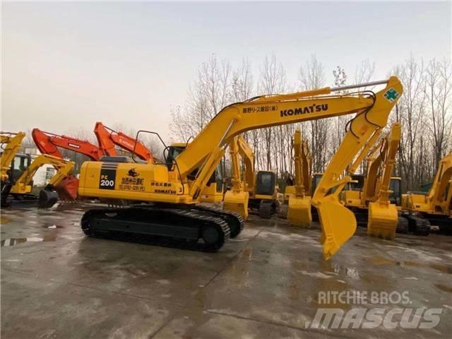 Komatsu PC200-7 Kāpurķēžu ekskavatori