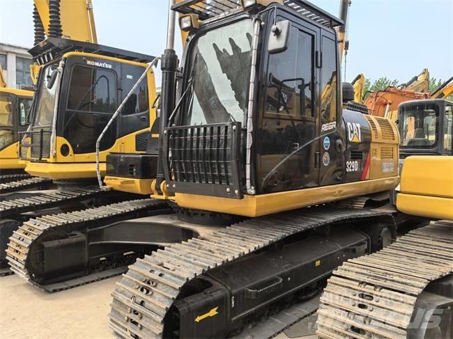 CAT 329 D L Kāpurķēžu ekskavatori