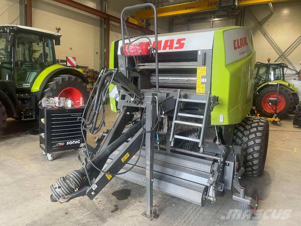CLAAS Rollant 455 RC Rituļu preses
