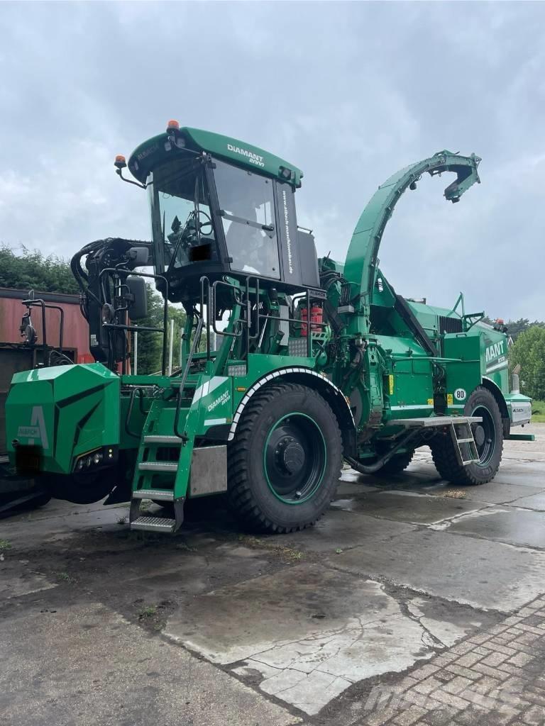 Albach Diamant 2000 Koksnes šķeldotāji