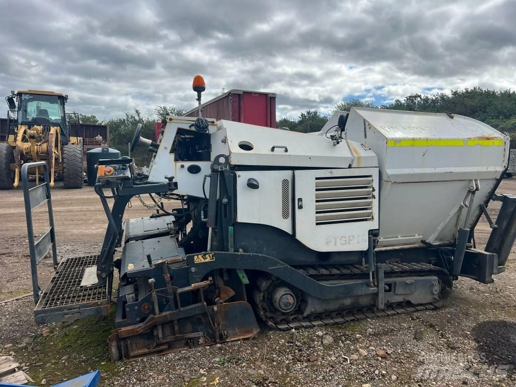 Bomag BF 223 C Asfalta klājēji