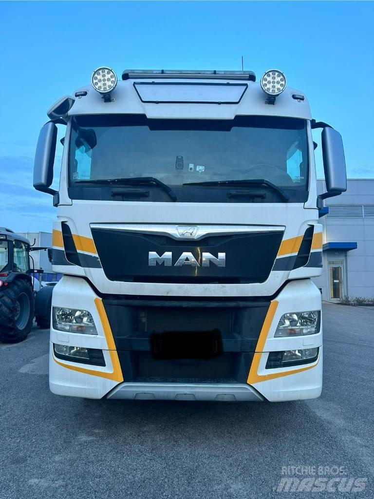 MAN TGX 26.560 Pašizgāzējs